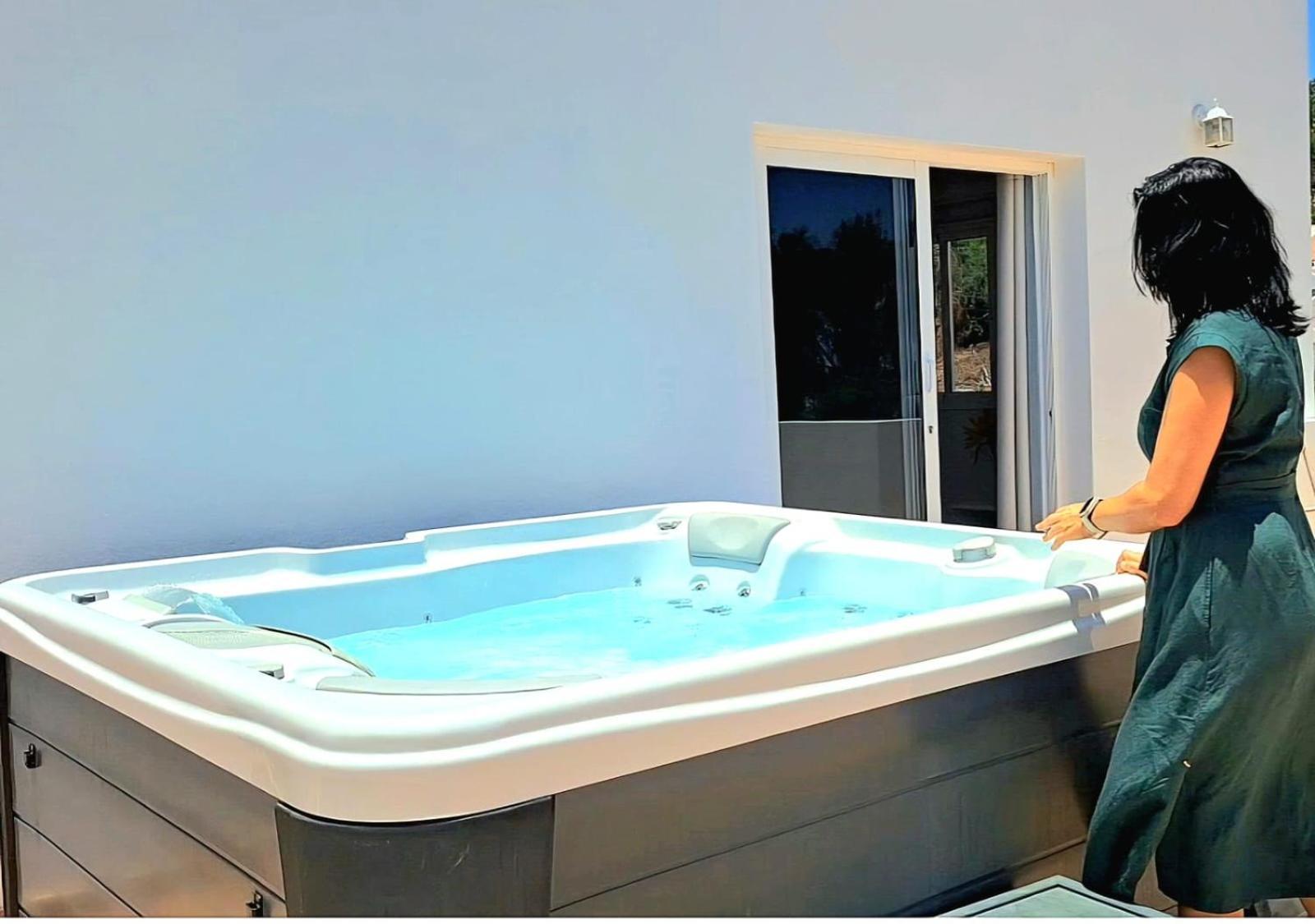 Villa Calma Climatized Pool Private Jacuzzi Spa In Tarajalejo Tuineje Eksteriør billede